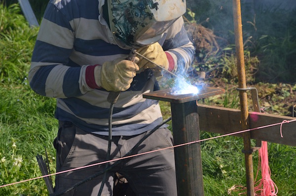 Platine des pieux maison bois