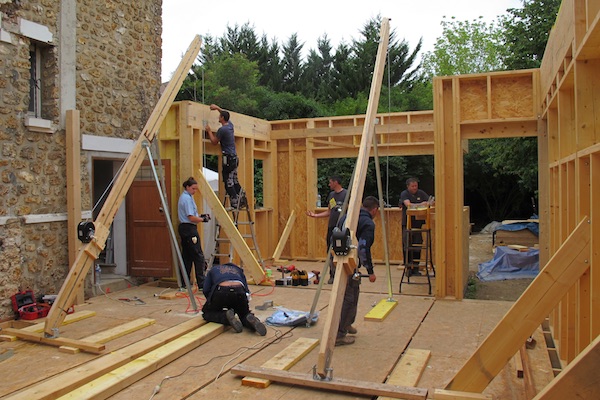 Extension en bois grue