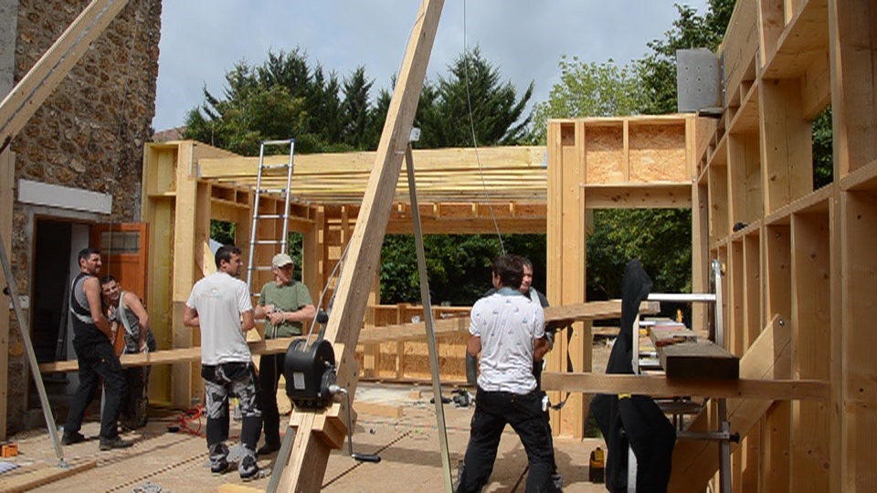 Maison en bois LEVE-POUTRE